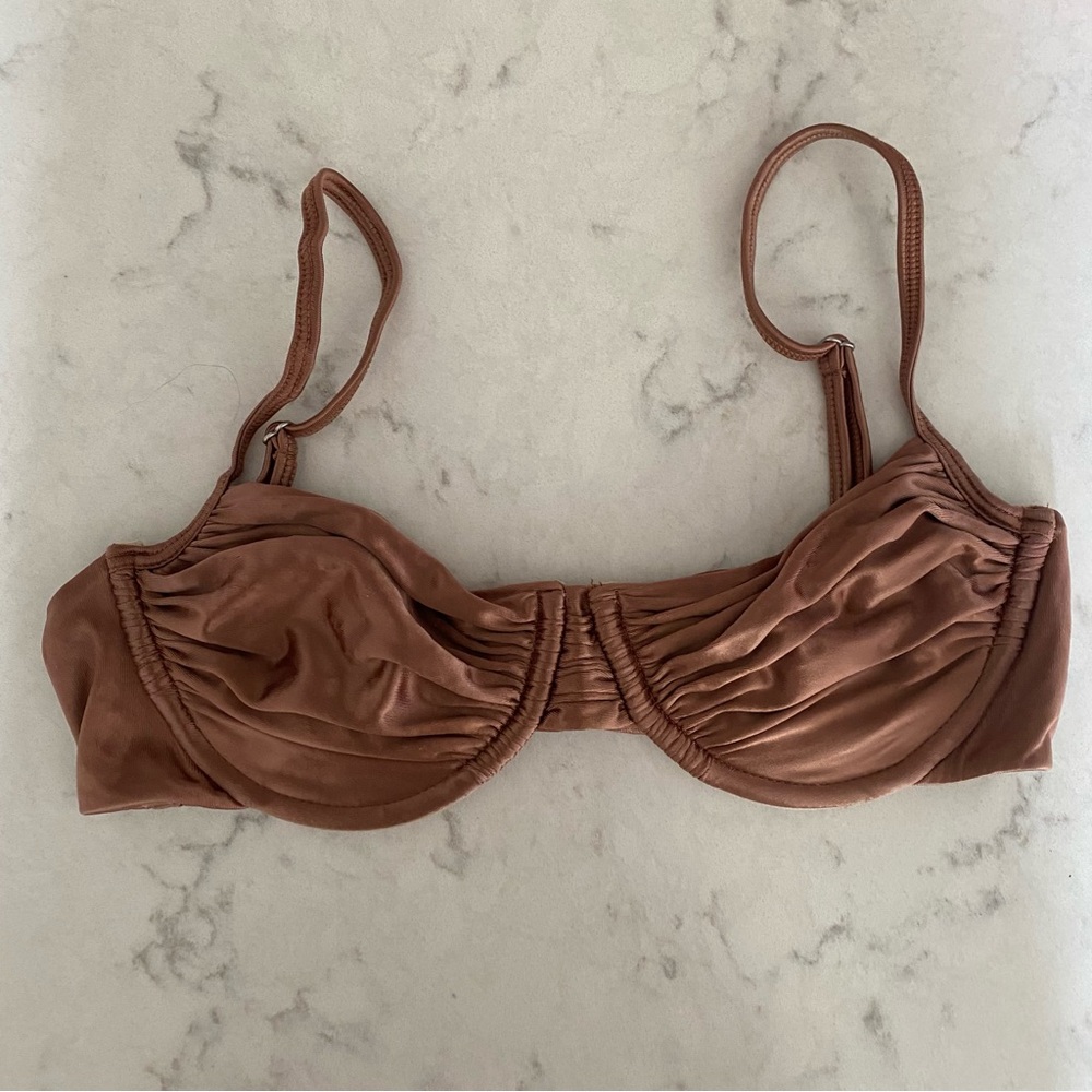 Isa Boulder Bikini in Soil